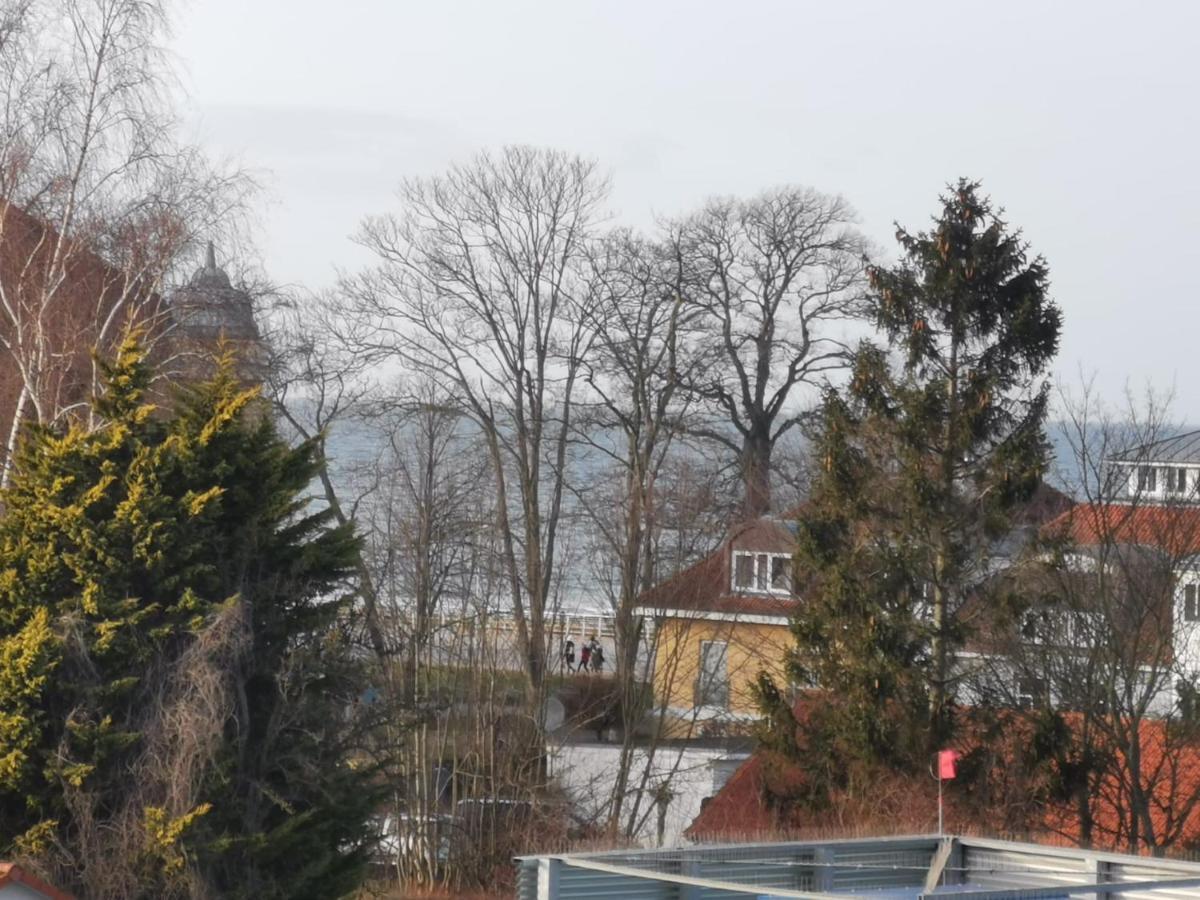Suite Beach 5 Rooms 2 Bathrooms 1 Kitchen 1 Piano Kuehlungsborn Exterior foto